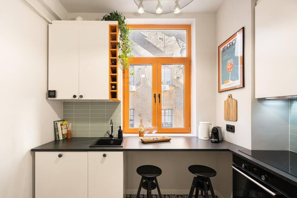 Old City Apartment - Self Check-In Βουκουρέστι Εξωτερικό φωτογραφία
